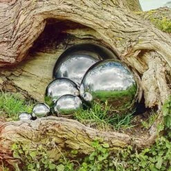 4 Mirror Spheres 5.5, 9, 15, 20cm Stainless Steel Garden Globe Ornaments -Green Haven Shop 5591520 2
